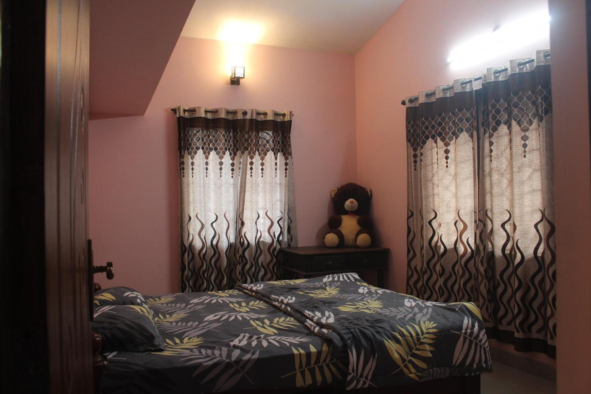 Tropical Villa Homestay Mangalore Eksteriør billede