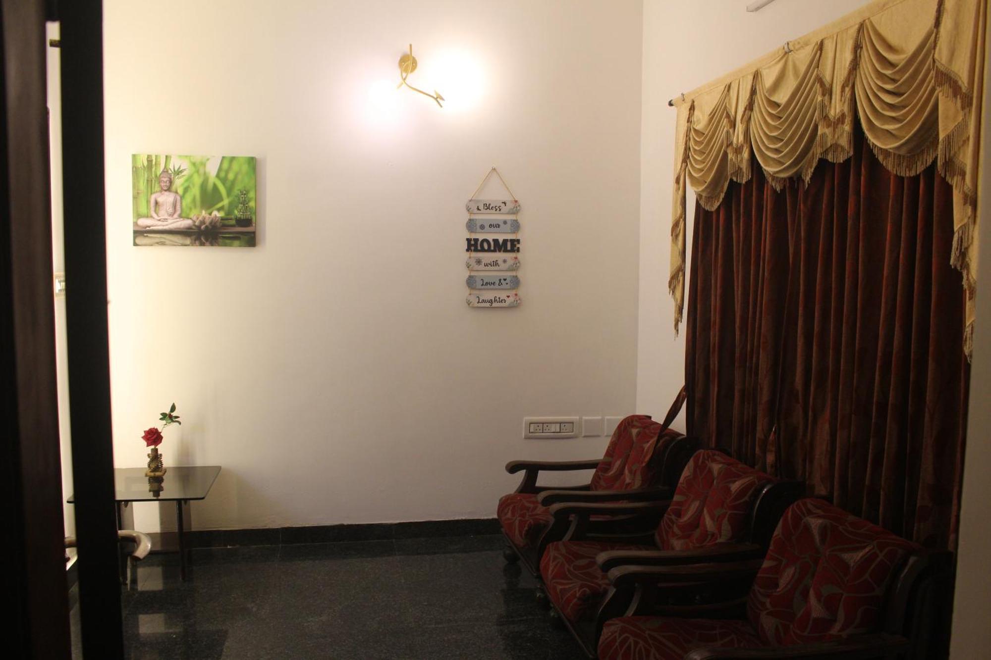 Tropical Villa Homestay Mangalore Eksteriør billede